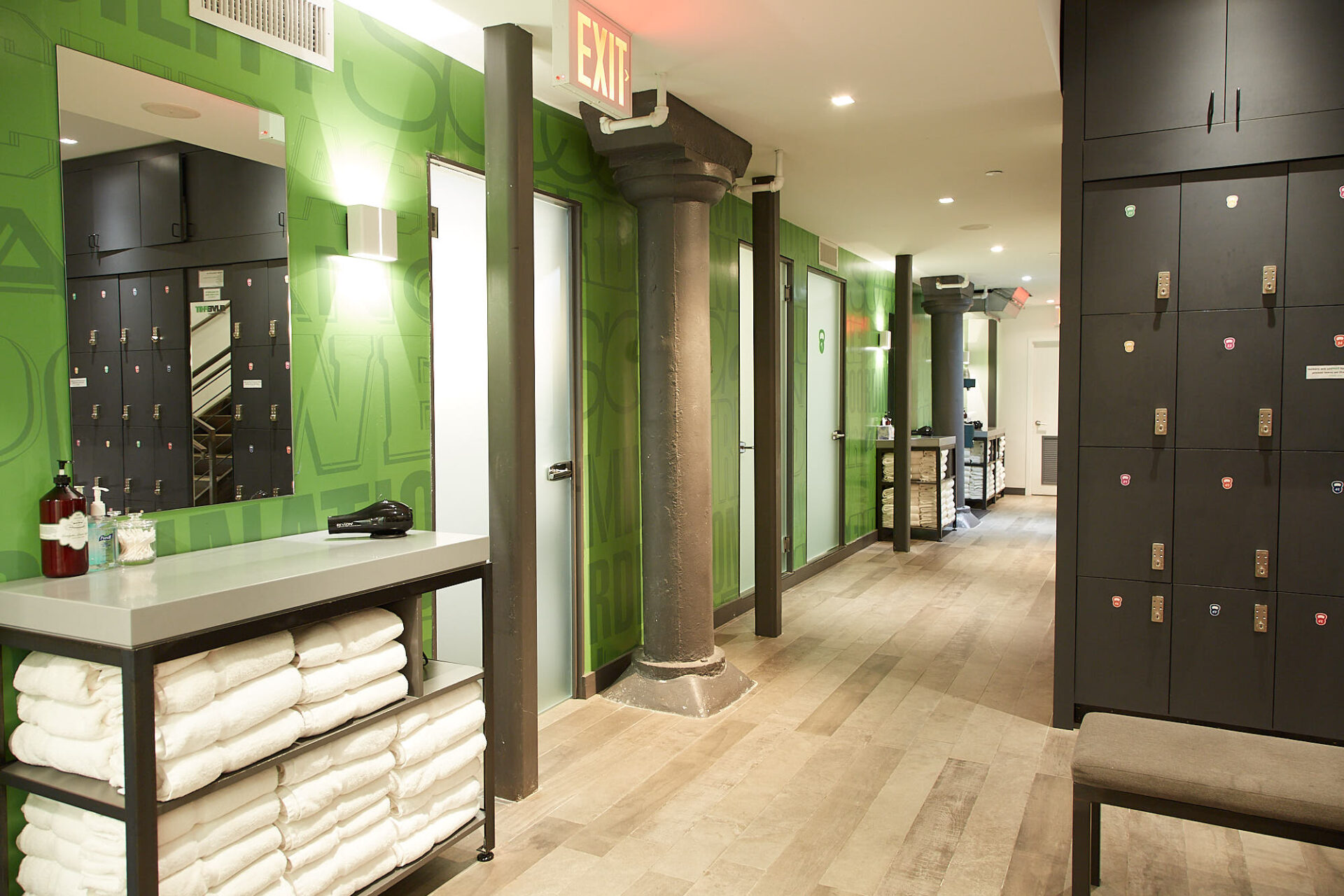 Fhitting Room Flatiron Studio